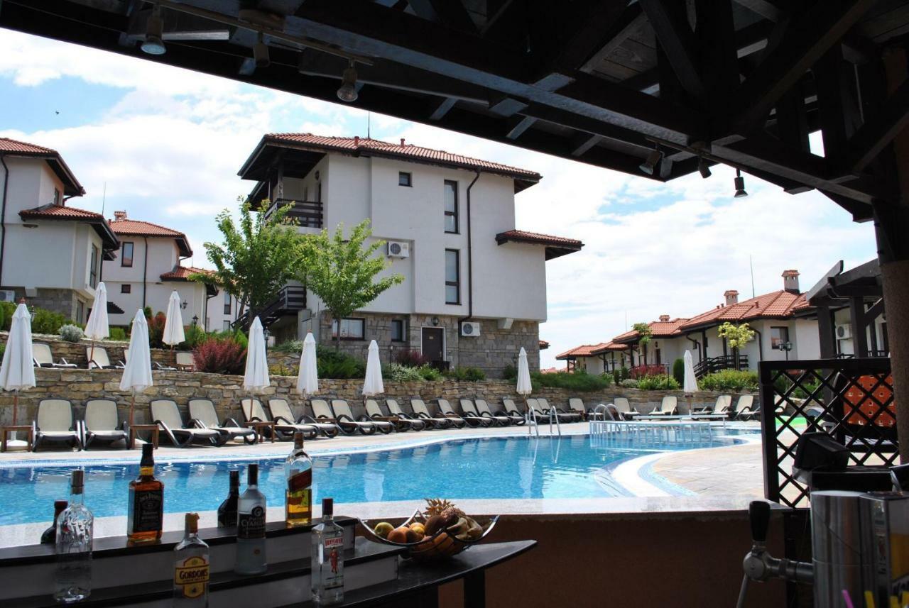 Villa Rosi - Bay View Villas Kosharitsa Bagian luar foto